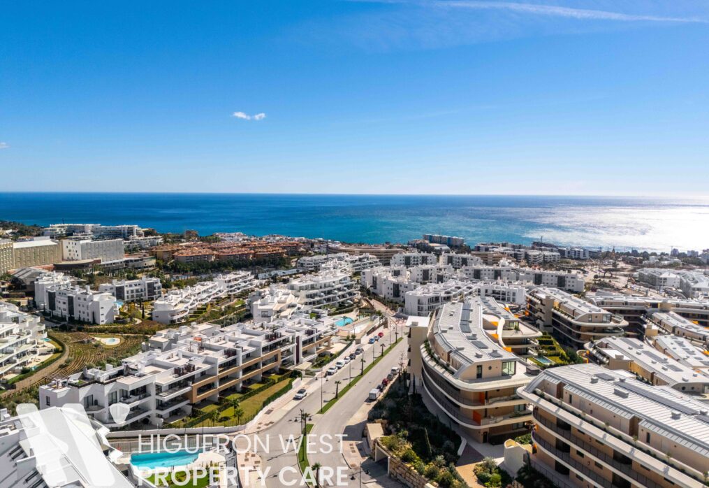 Benalmádena/Fuengirola vs Estepona: Which Costa del Sol Area Offers Better Value in 2026?