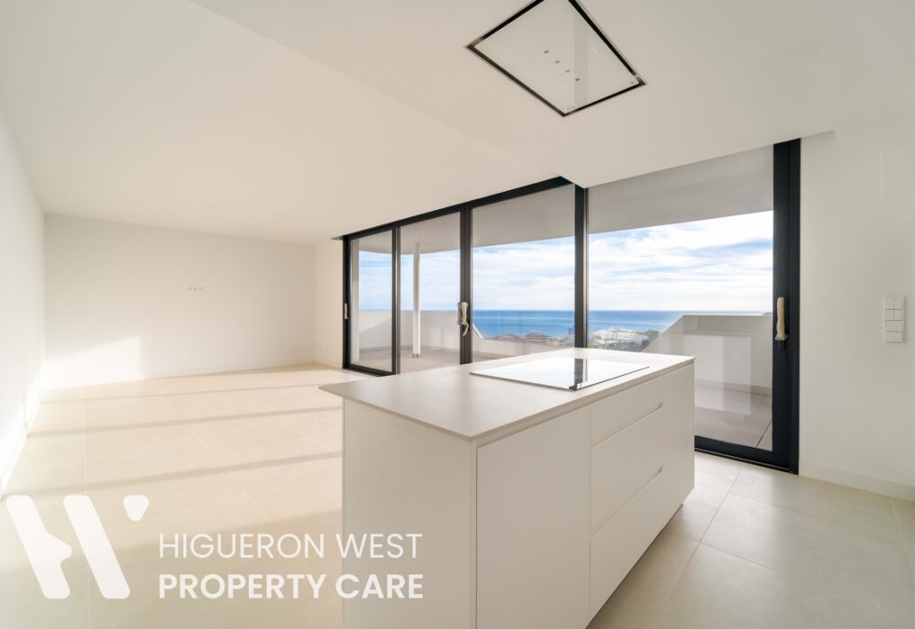 Stunning 3 bedroom Apartment in Higueron West Phase 14 with open views