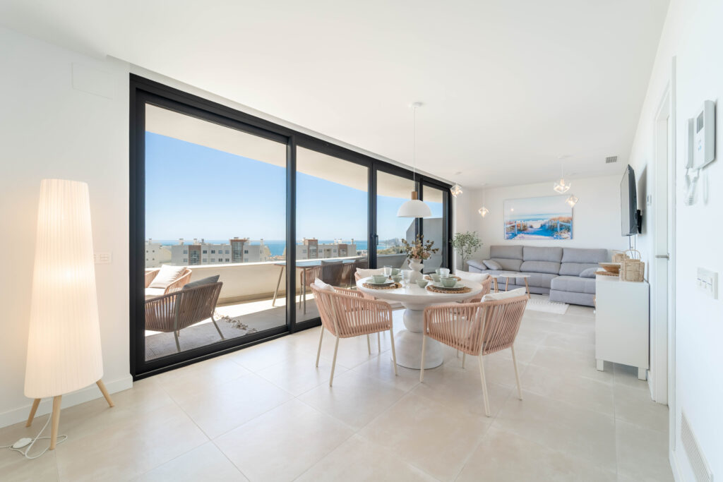 2 Bedroom with open sea-view - Fully licensed for rental - Higueron West Phase 9