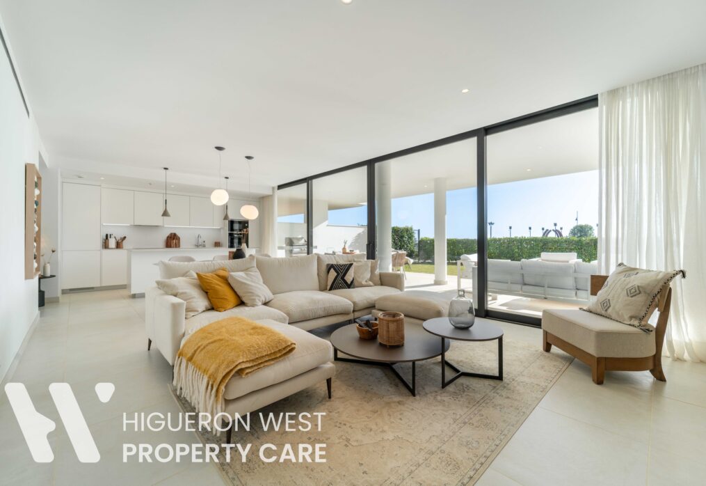 3 Bedroom Ground Floor Apartment with the biggest garden in Higueron – Phase 2